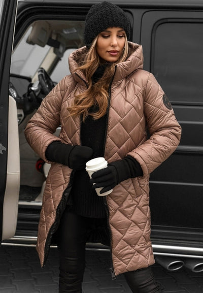 Vera – quilted coat with a hood for perfect warmth and elegance in winter