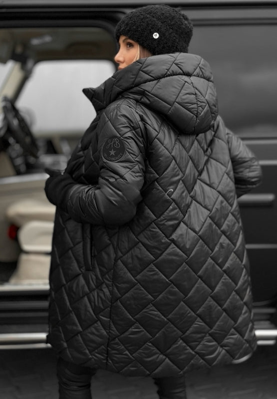 Vera – quilted coat with a hood for perfect warmth and elegance in winter