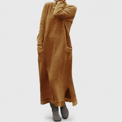 Greta - Comfortable Winter Dress